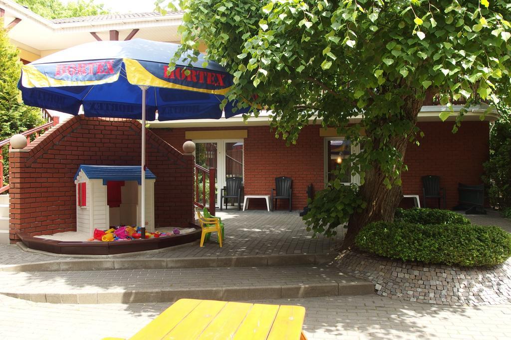 Patio Apartamenty i Pokoje Niechorze Zewnętrze zdjęcie