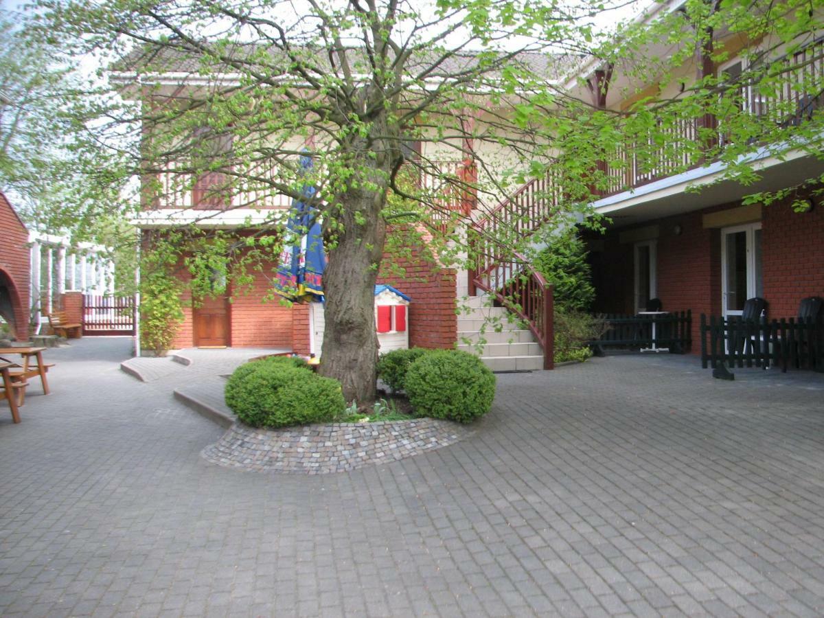 Patio Apartamenty i Pokoje Niechorze Zewnętrze zdjęcie