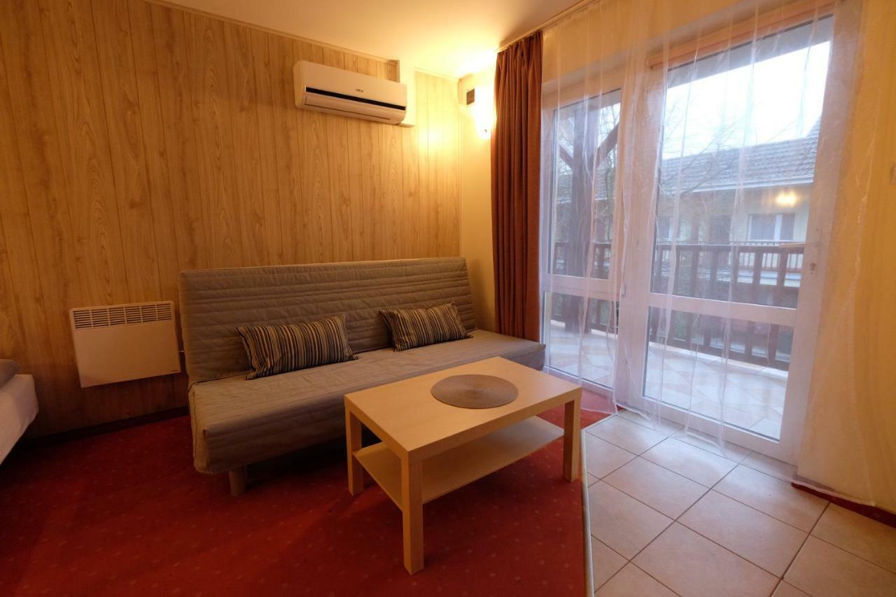 Patio Apartamenty i Pokoje Niechorze Zewnętrze zdjęcie